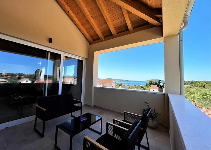 Pekasovi Seaview Apartament On A Beautiful Island Krapanj