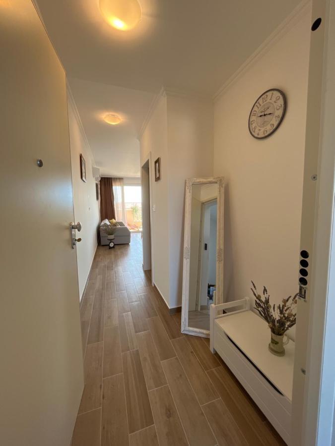 Apartment Pekasovi Seaview On A Beautiful Island Krapanj Sibenik