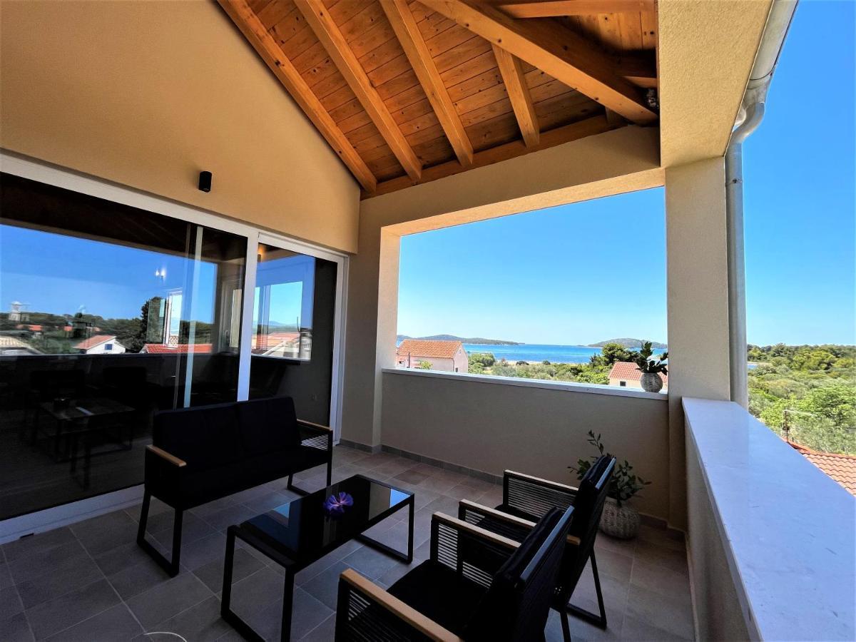 Apartment Pekasovi Seaview On A Beautiful Island Krapanj *