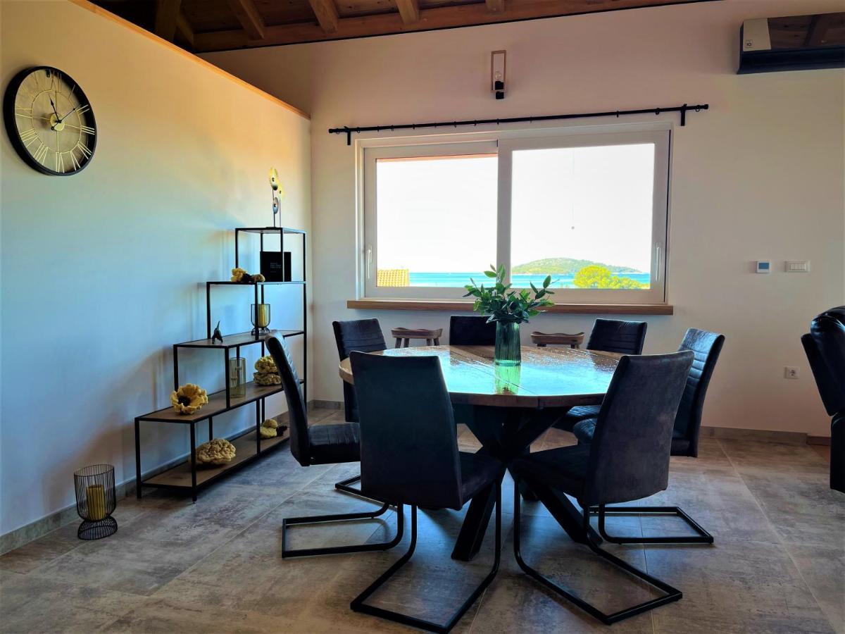 Apartment Pekasovi Seaview On A Beautiful Island Krapanj *